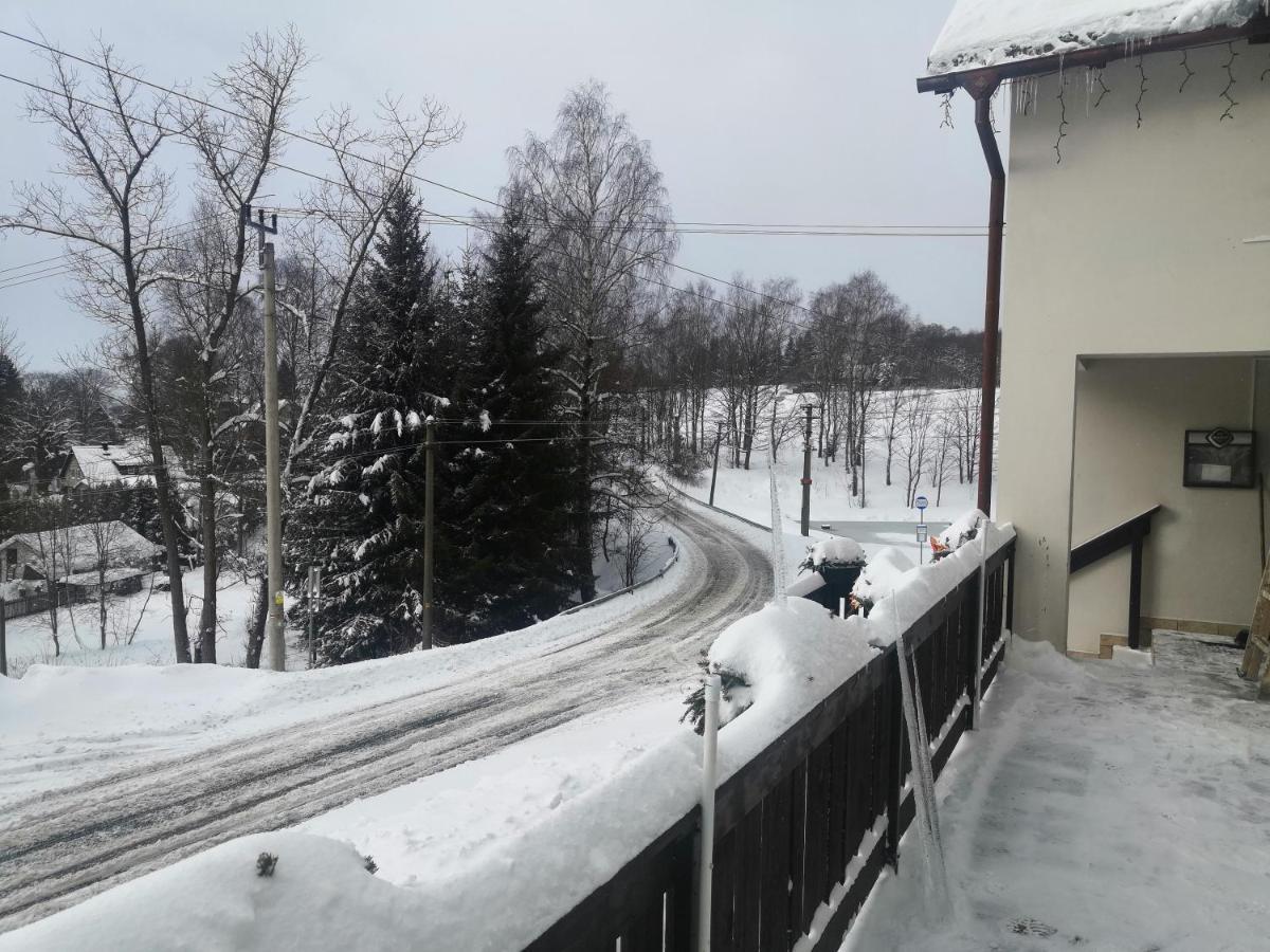 U Prazaka Hotel Bublava Buitenkant foto
